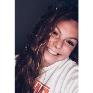 Meet your Posher, Kaitlyn